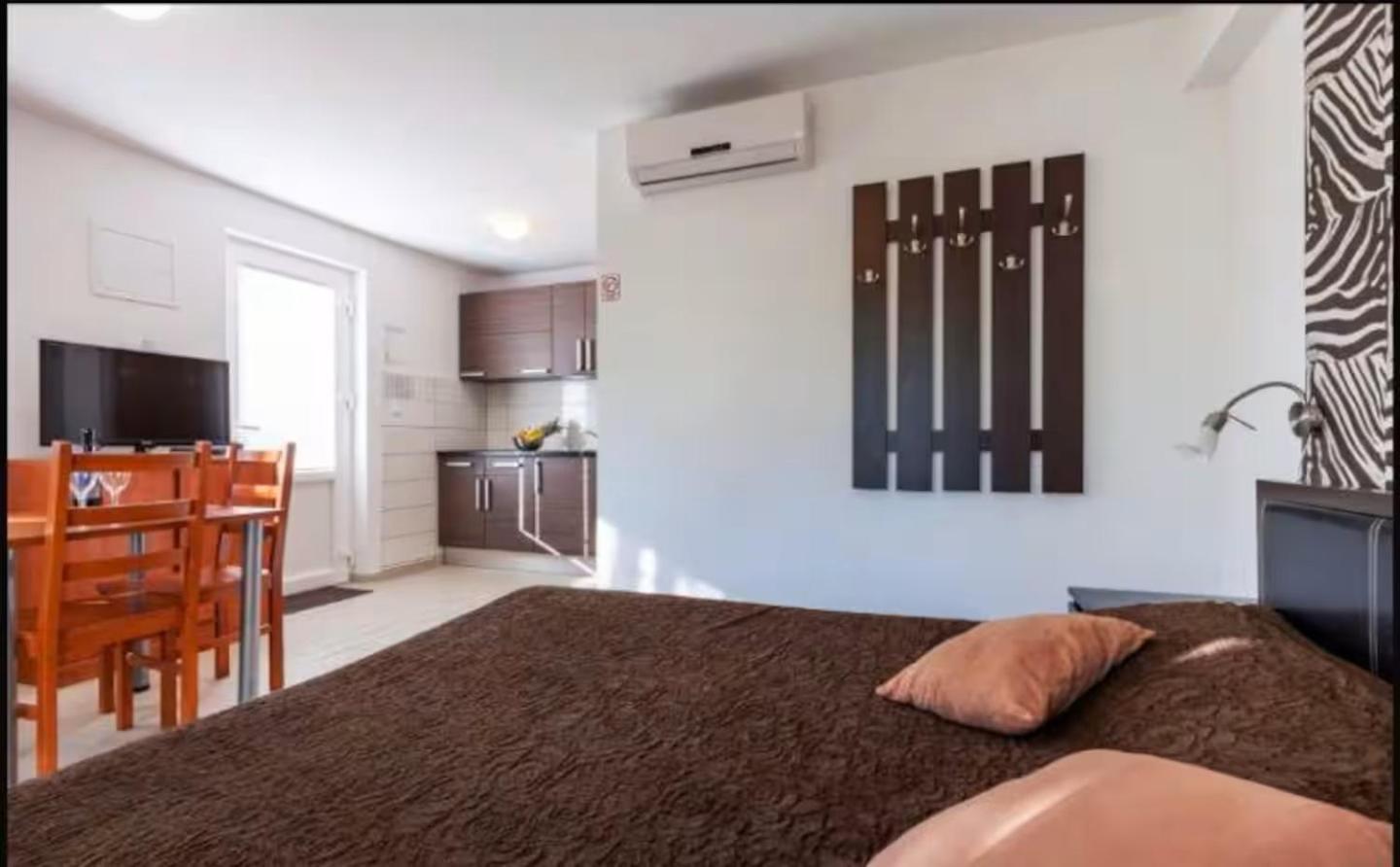 트로기르 Affabilis Vip House 아파트 외부 사진